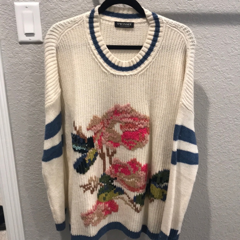 Twin Set wool floral sweater!
